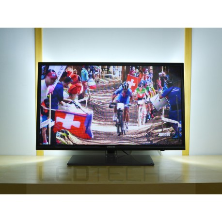 Velké LED osvětlení televizoru jednobarevné s dálkovým ovladačem